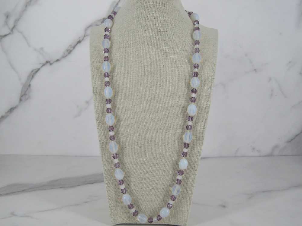 Variating Purple Color Glass Bead Vintage Necklace - image 1
