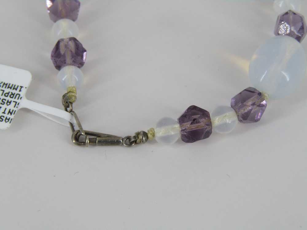 Variating Purple Color Glass Bead Vintage Necklace - image 5