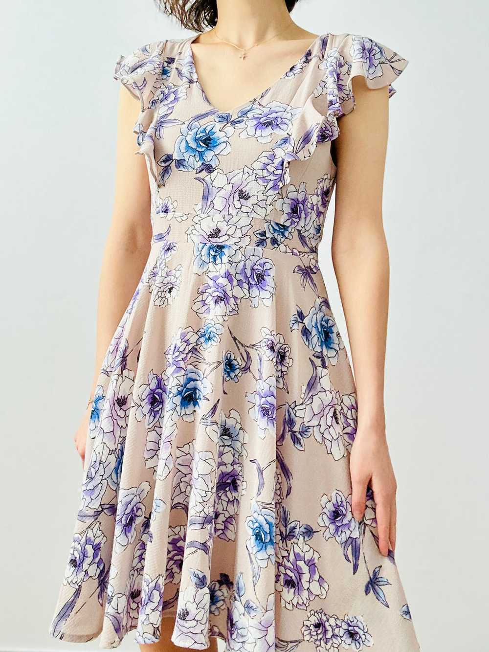 Purple floral print dress - image 10