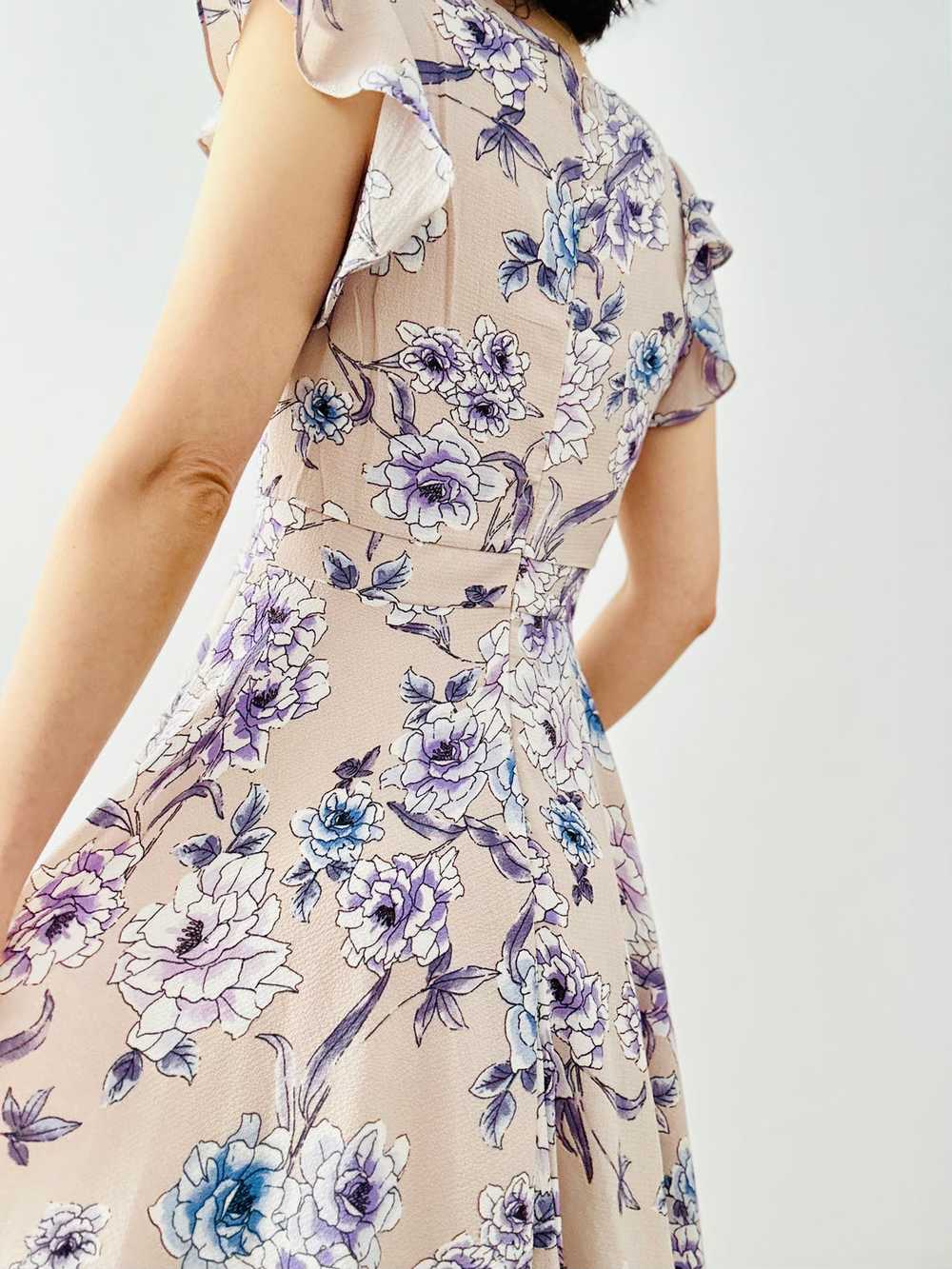 Purple floral print dress - image 12