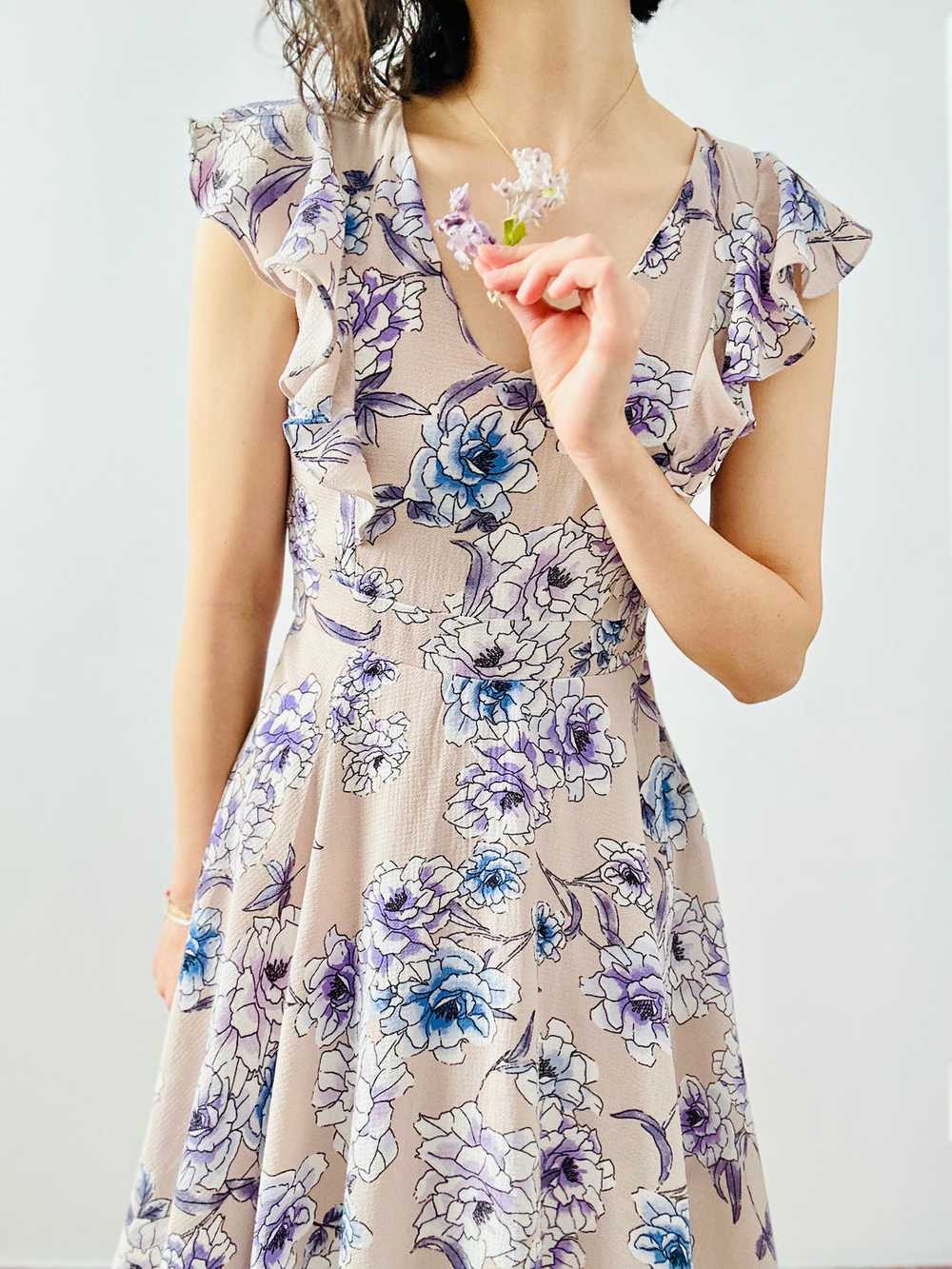 Purple floral print dress - image 4