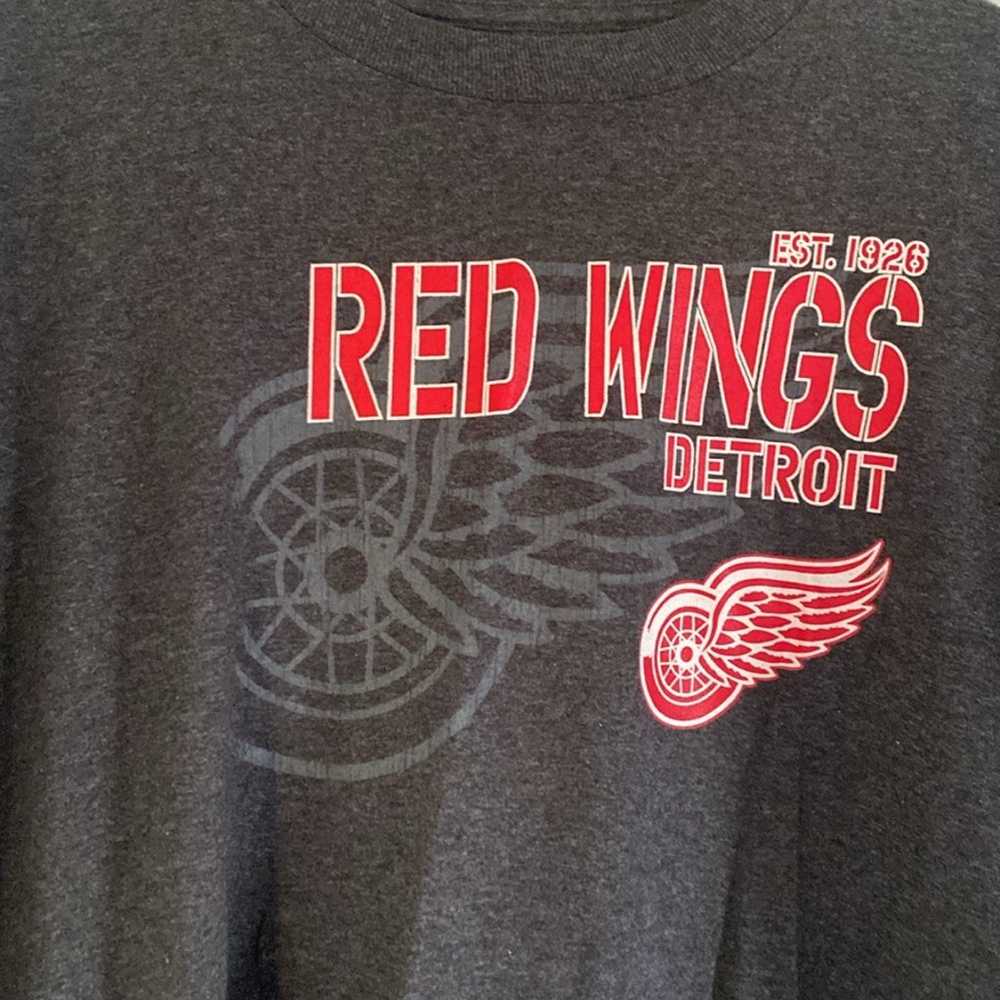 Detroit red wings shirt - image 2