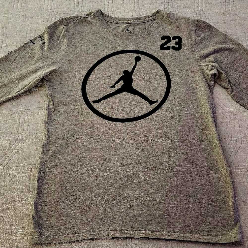 Jordan long sleeve shirt - image 3