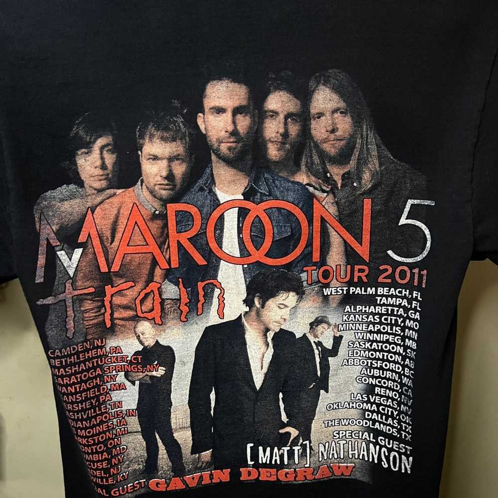 2011 Maroon 5 Tour T Shirt - image 2