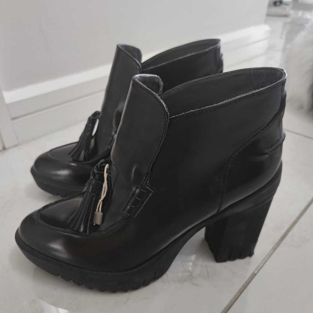 Alberto Guardiani Leather ankle boots - image 5