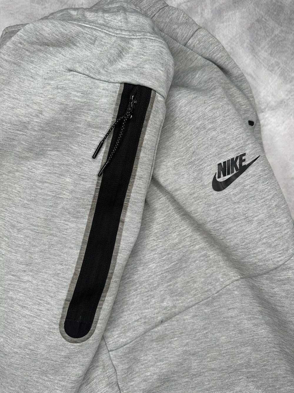 Nike × Streetwear × Vintage Nike Tech Fleece - image 5