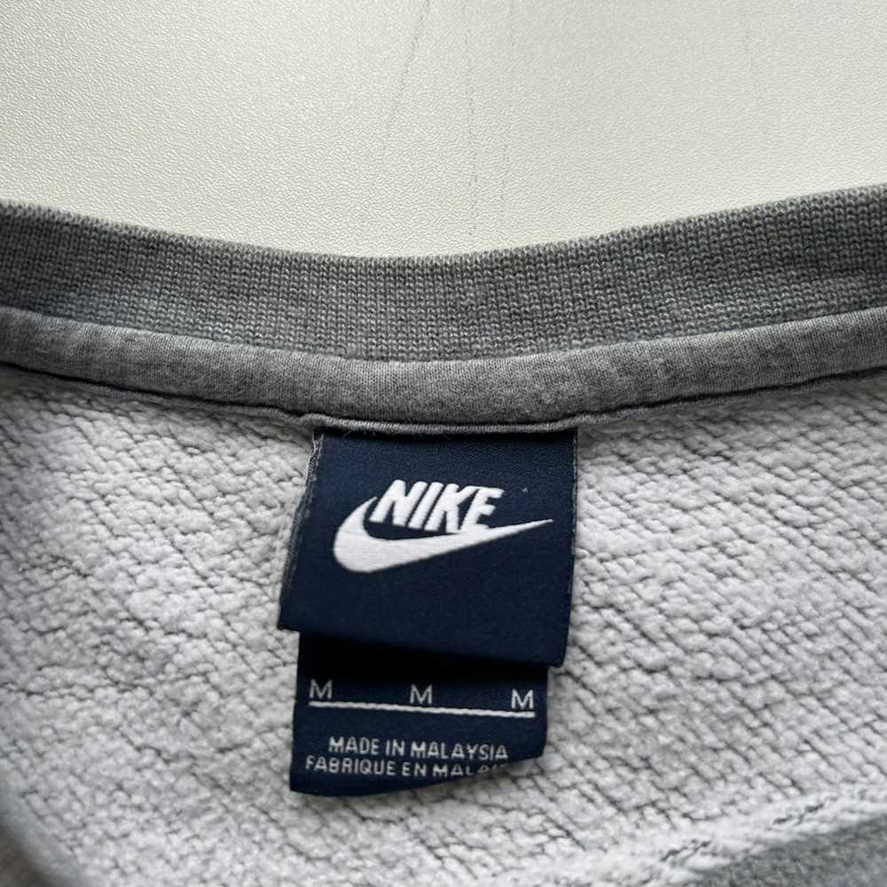 Nike × Streetwear × Vintage Vintage 2000s Nike Em… - image 5