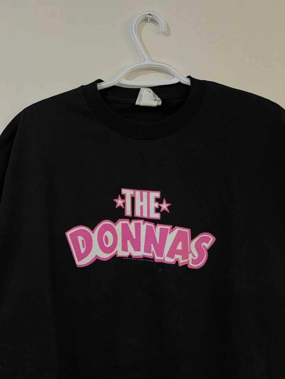 Band Tees × Vintage Vintage 2002 The Donnas Band … - image 2