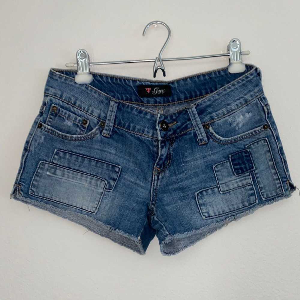 Guess GUESS CUT OFF DISTRESSED DENIM JEANS SHORTS… - image 1