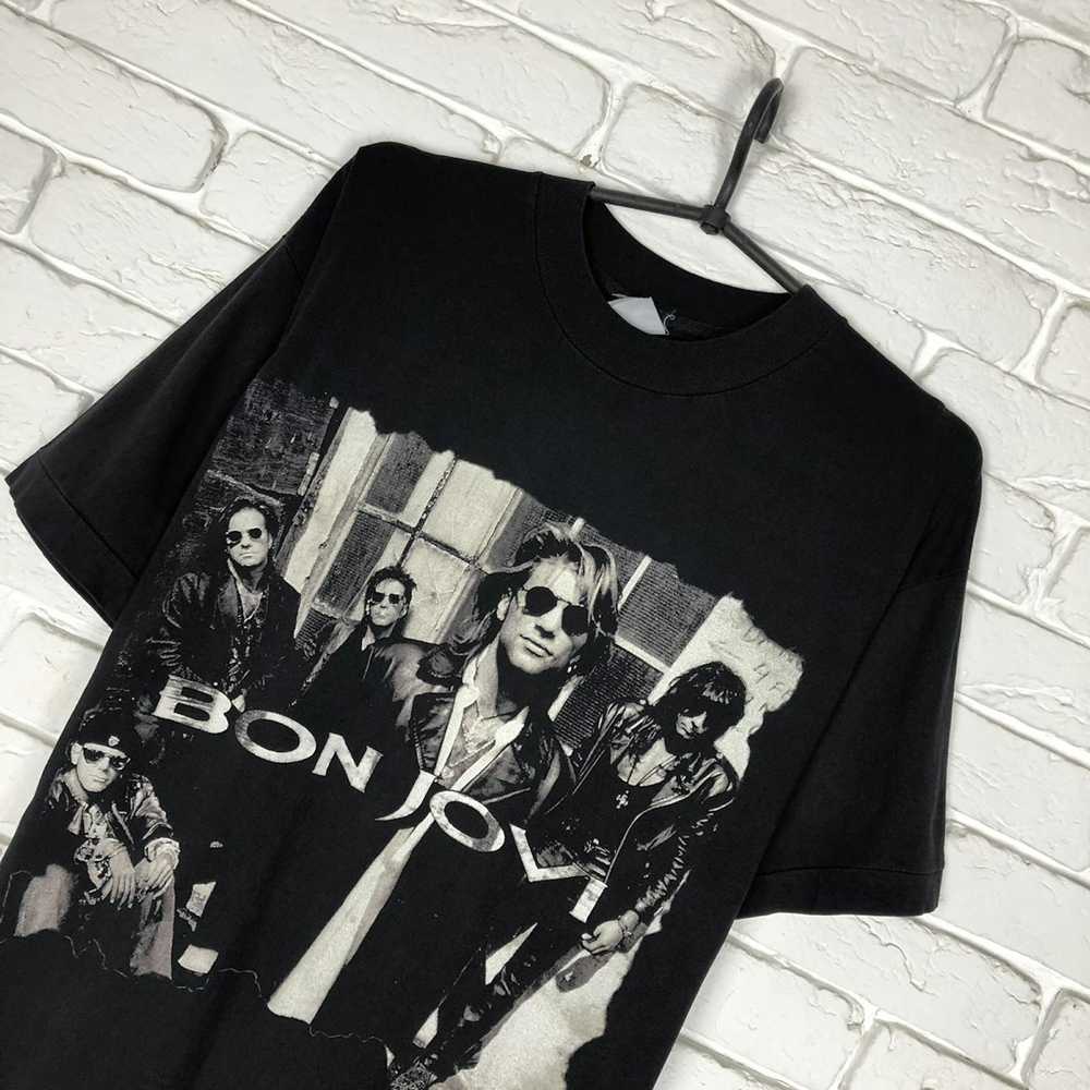 Band Tees × Rock Tees × Vintage Bon Jovi 1992 Kee… - image 2