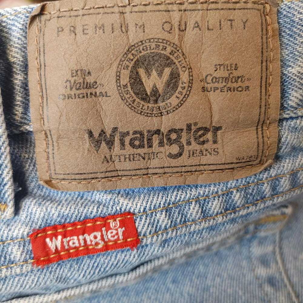 Wrangler Wrangler Women's Straight Leg Regular Je… - image 2