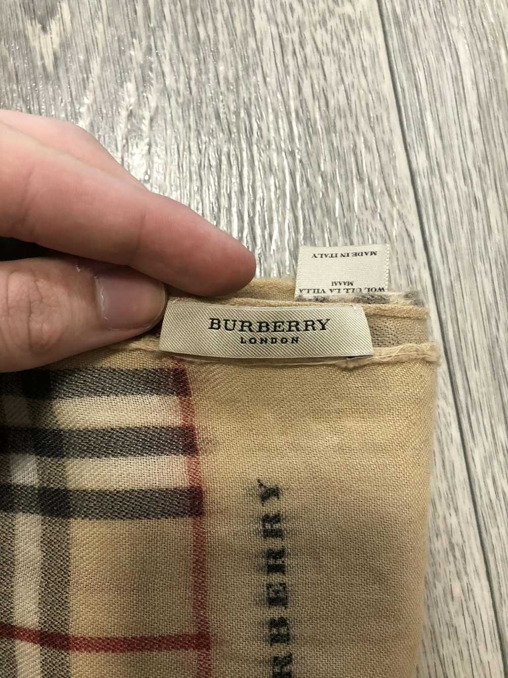 Burberry Burberrys Nova Check Wool Laine Scarf St… - image 11