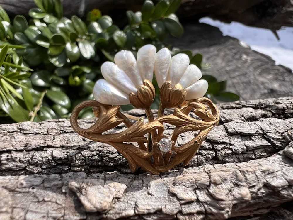 Art Nouveau Gold and Fresh Water Pearl Flower Bro… - image 3