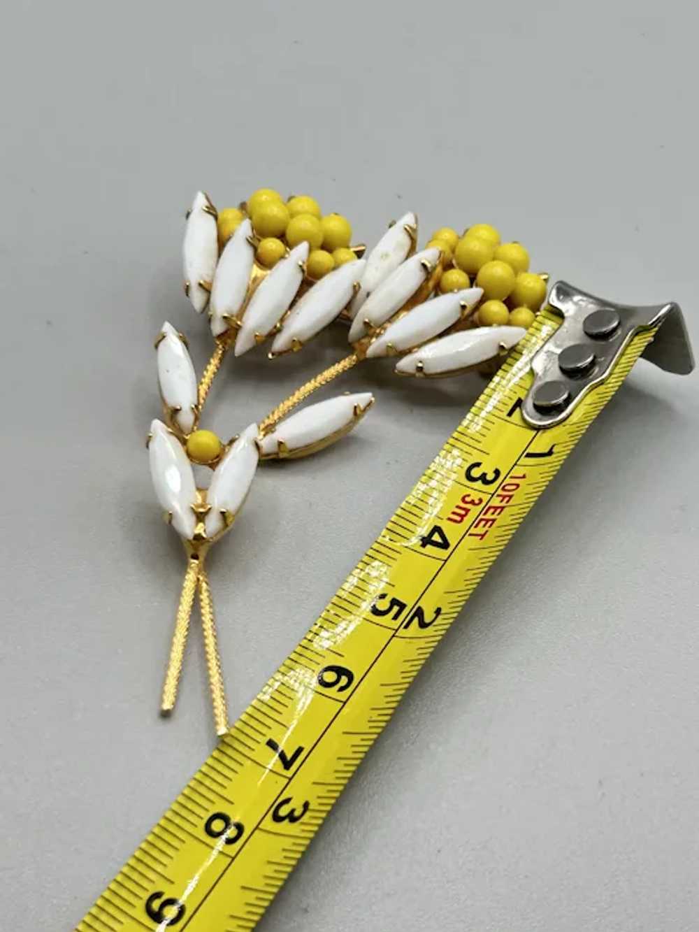 Vintage White & Yellow Floral Pin Brooch Rhinesto… - image 6