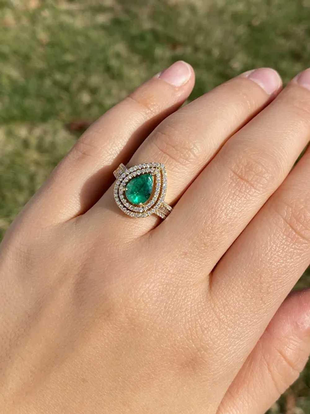 Pear Shaped Natural Emerald and Double Halo Diamo… - image 9