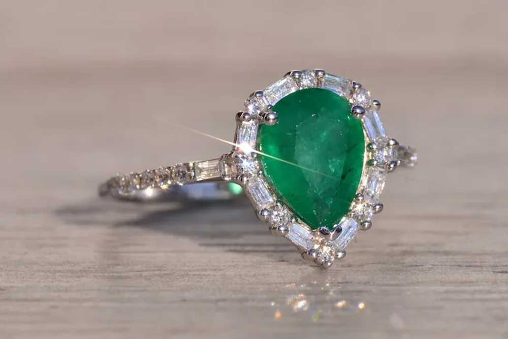 Effy Emerald and Natural Diamond Ring in White Go… - image 5