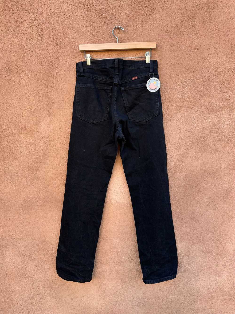 Black Rustler Jeans 32 x 32 - image 2