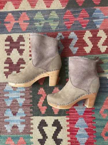 No. 6 5" Pull on Shearling Clog Boot (37) | Used,…