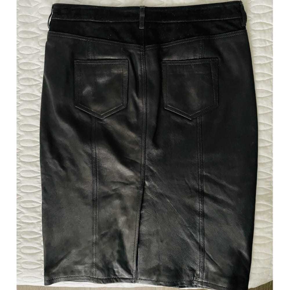 Burberry Leather mid-length skirt - image 9