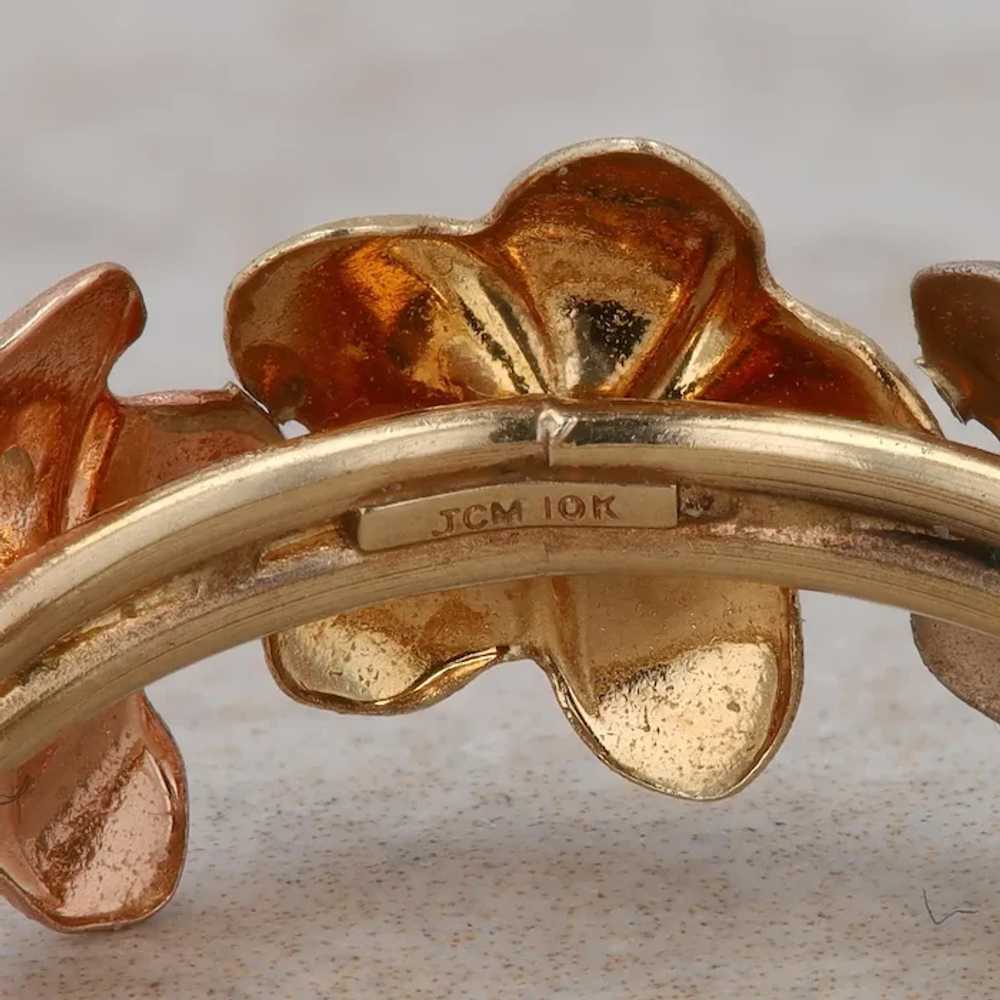 10k Tri Gold & Flower Ring - image 3