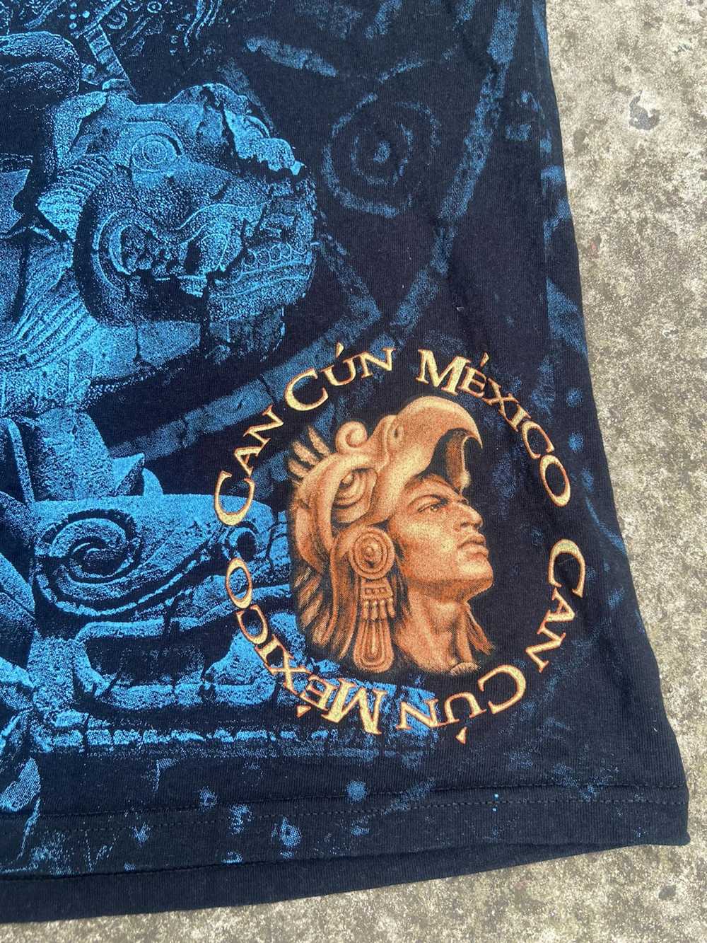 Art × Streetwear × Vintage Y2k vintage Aztec t-sh… - image 4