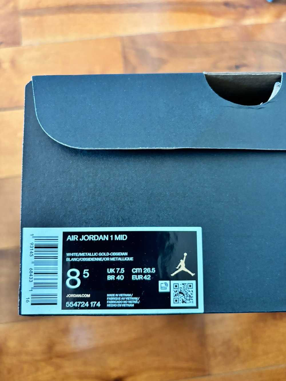 Nike Air Jordan 1 mid obsidian 8.5 - image 8