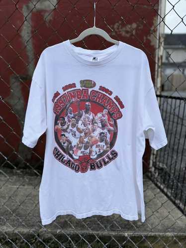 Vintage Vintage 1997 Champs Stater Chicago Bulls T