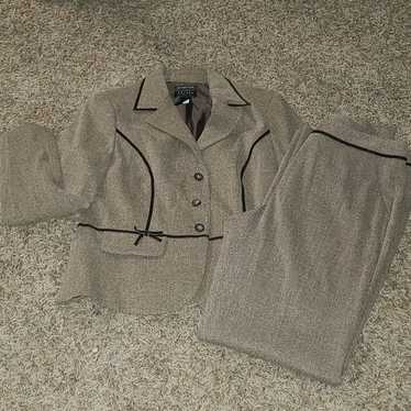 Other Axcess Stretch Brown Size 12 2 Piece Suit wi