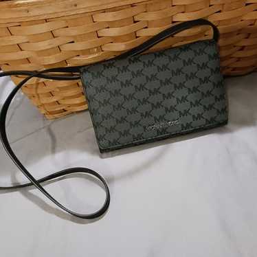 NWOT!! Michael Kors Wallet Crossbody Bag - image 1