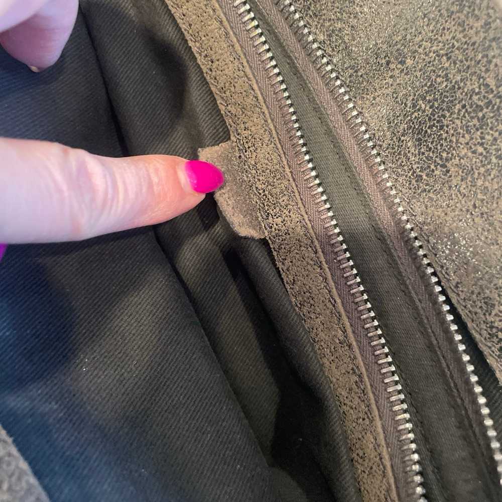 Vintage grey leather Celine satchel handbag - image 6