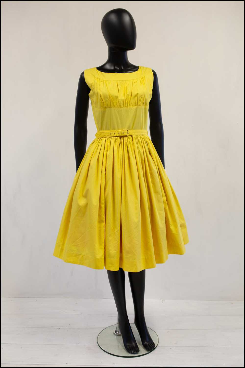 Vintage 1950s Lemon Yellow Cotton Sun Dress - image 4