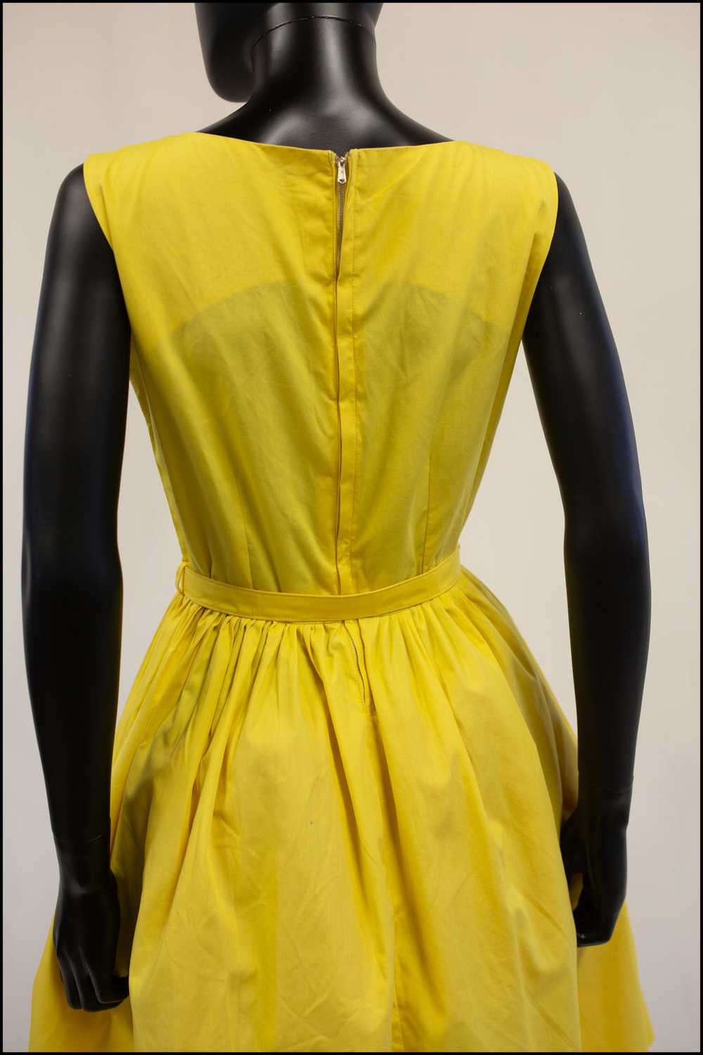 Vintage 1950s Lemon Yellow Cotton Sun Dress - image 7