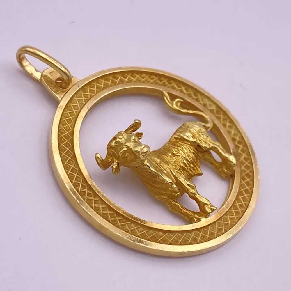 Impressive Taurus Bull 18K Gold Vintage Pendant - image 2