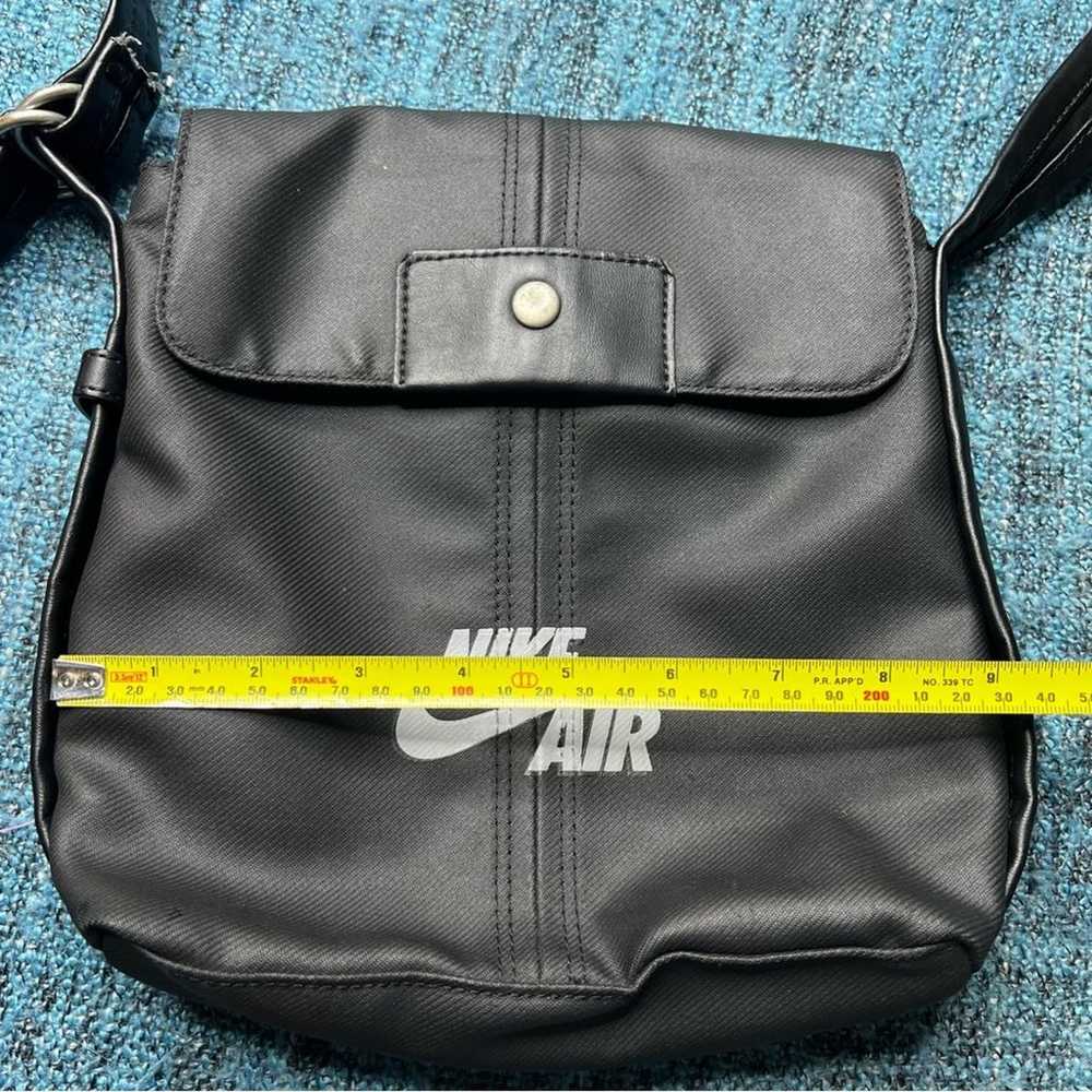 RARE Vintage Nike Air Crossbody Bag in Black Y2K … - image 11