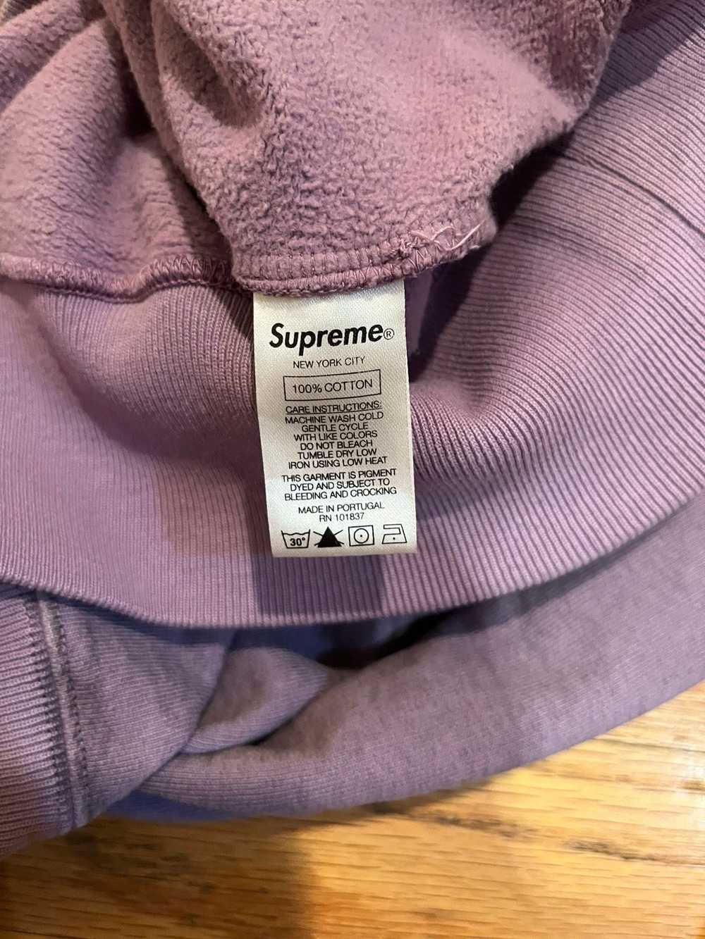 Supreme SPRAY HOODED SWEATSHIRT - VIOLET - image 5