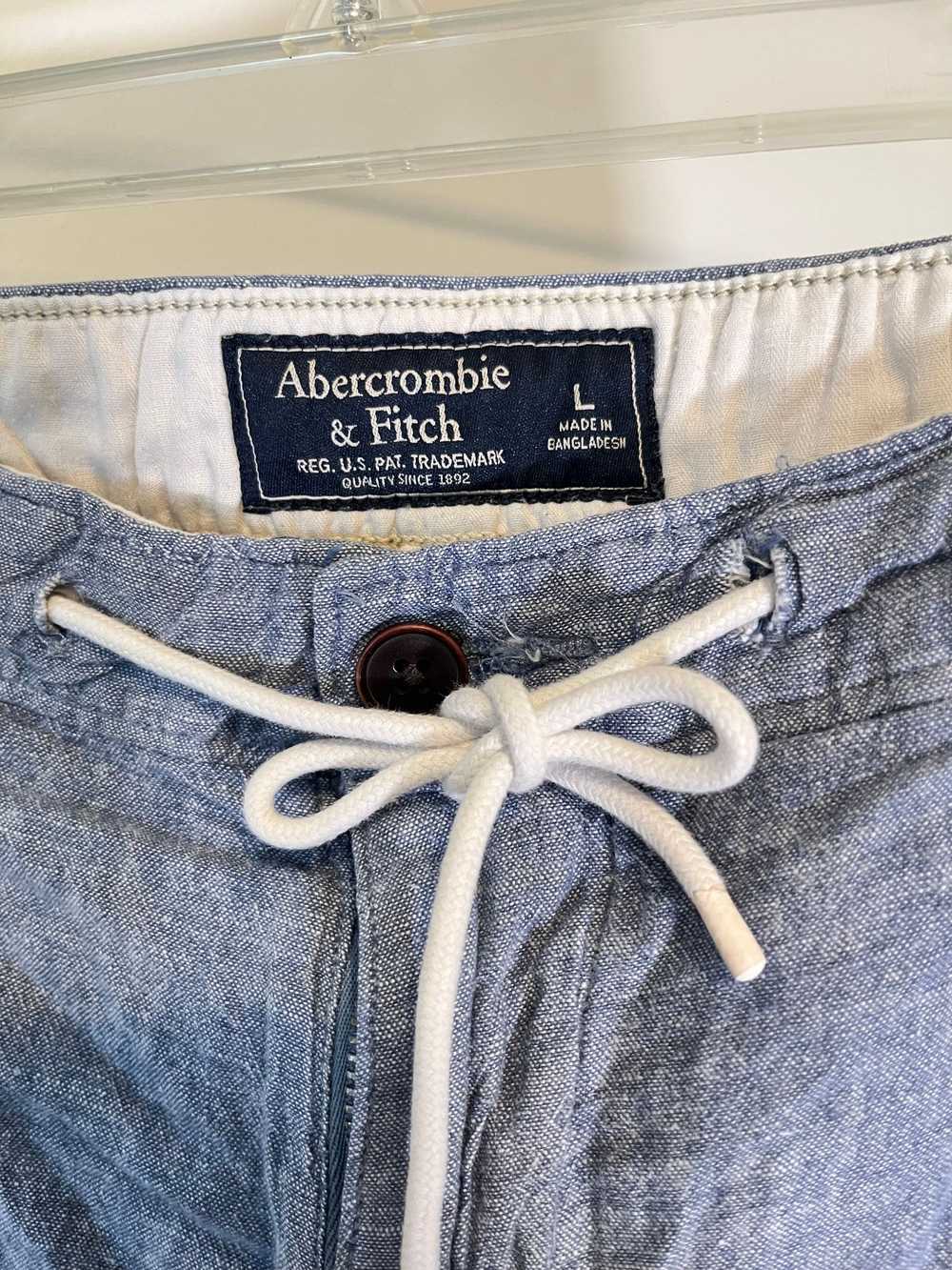 Abercrombie & Fitch Linen Blend Shorts - image 3