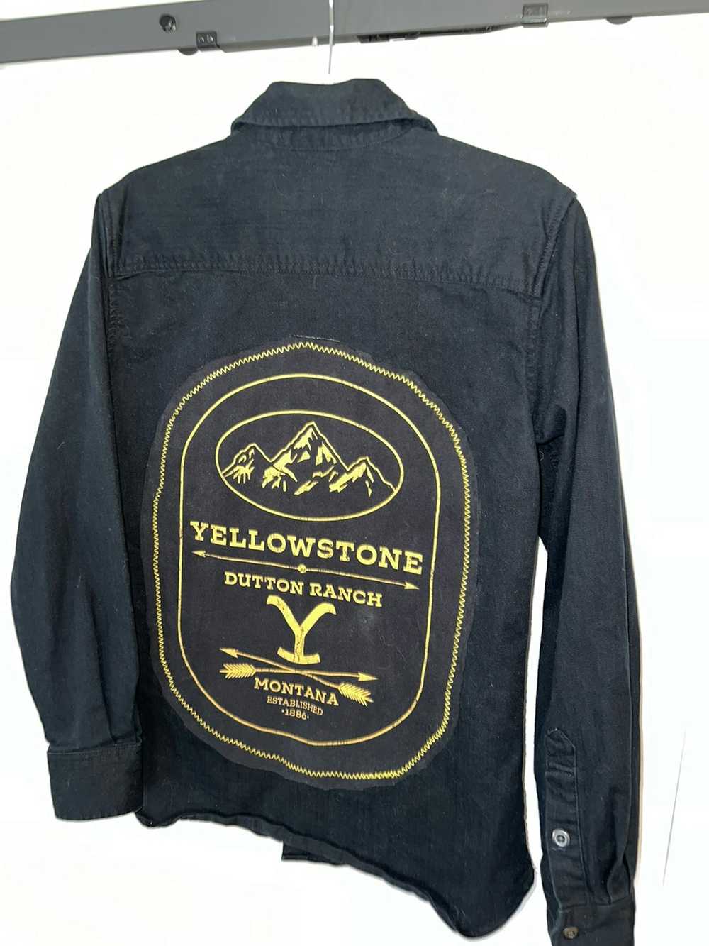 Mossimo Yellowstone TV Show Jacket - image 4