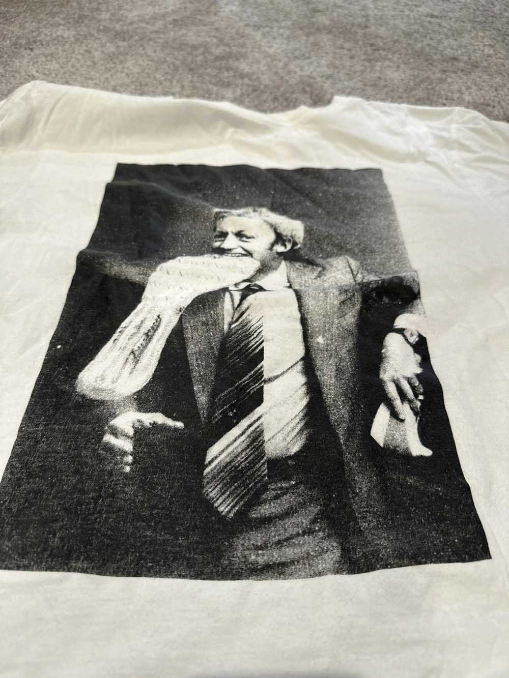 Nike Young Phil Knight Tee Sz Small - image 2