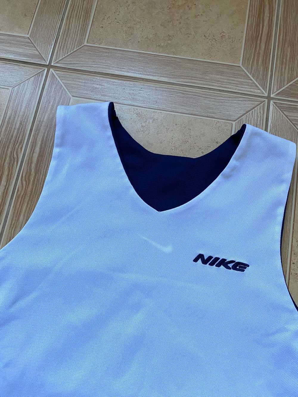 Nike × Streetwear × Vintage Nike Center Swoosh Lo… - image 3