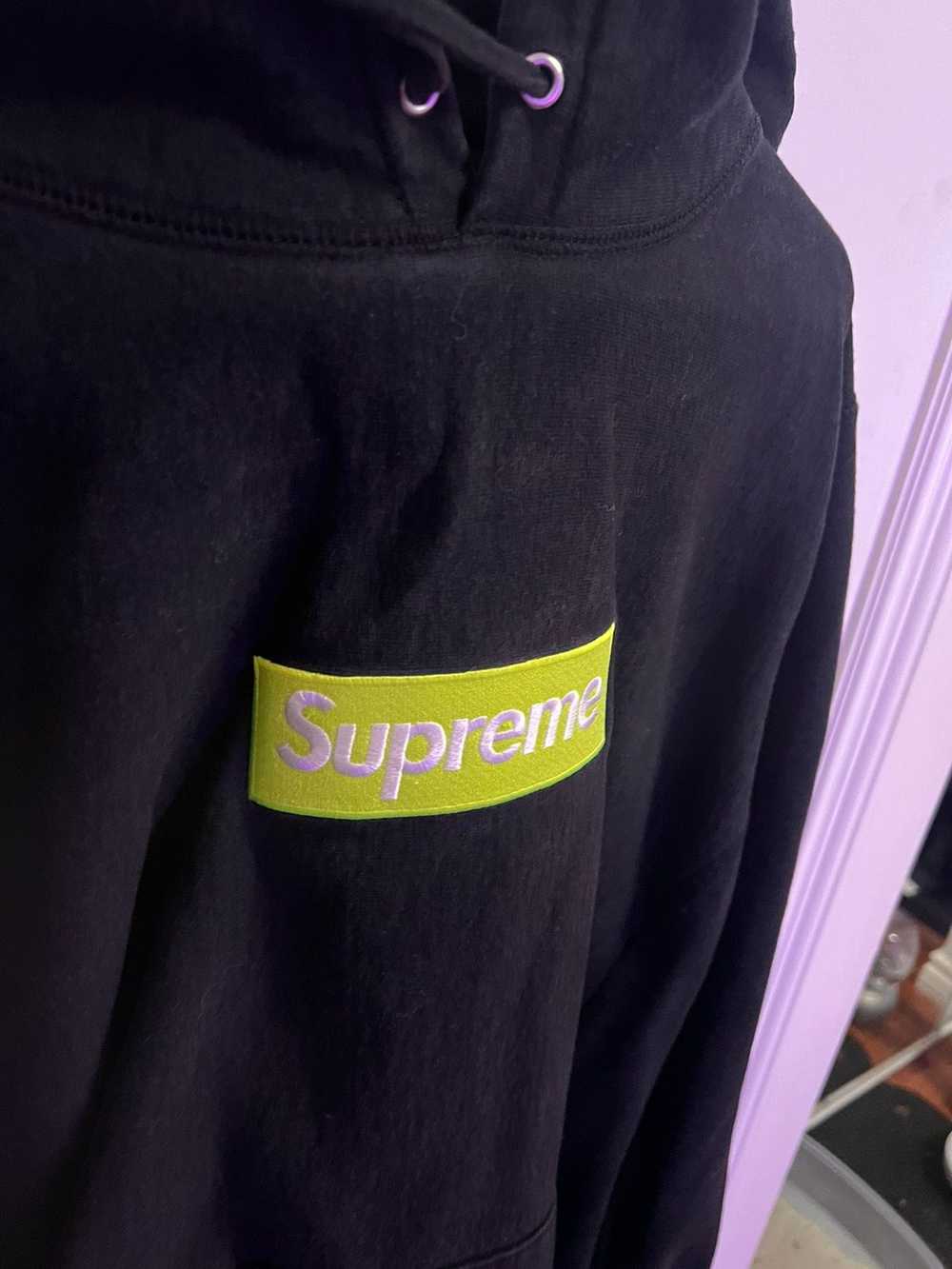 Supreme Supreme Neon Box Logo - image 2