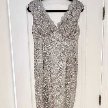 Elegant silver sleeveless party dress - image 1