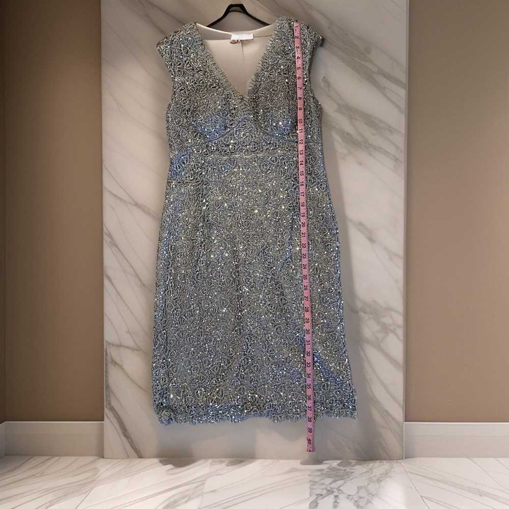 Elegant silver sleeveless party dress - image 5
