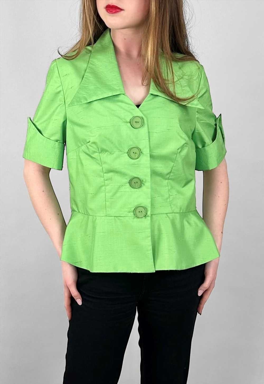 70's Vintage Bright Green Short Sleeve Dagger Col… - image 1