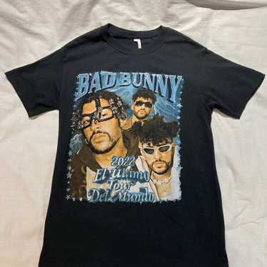 Women’s Bad Bunny Concert T-shirt! Size small - image 1