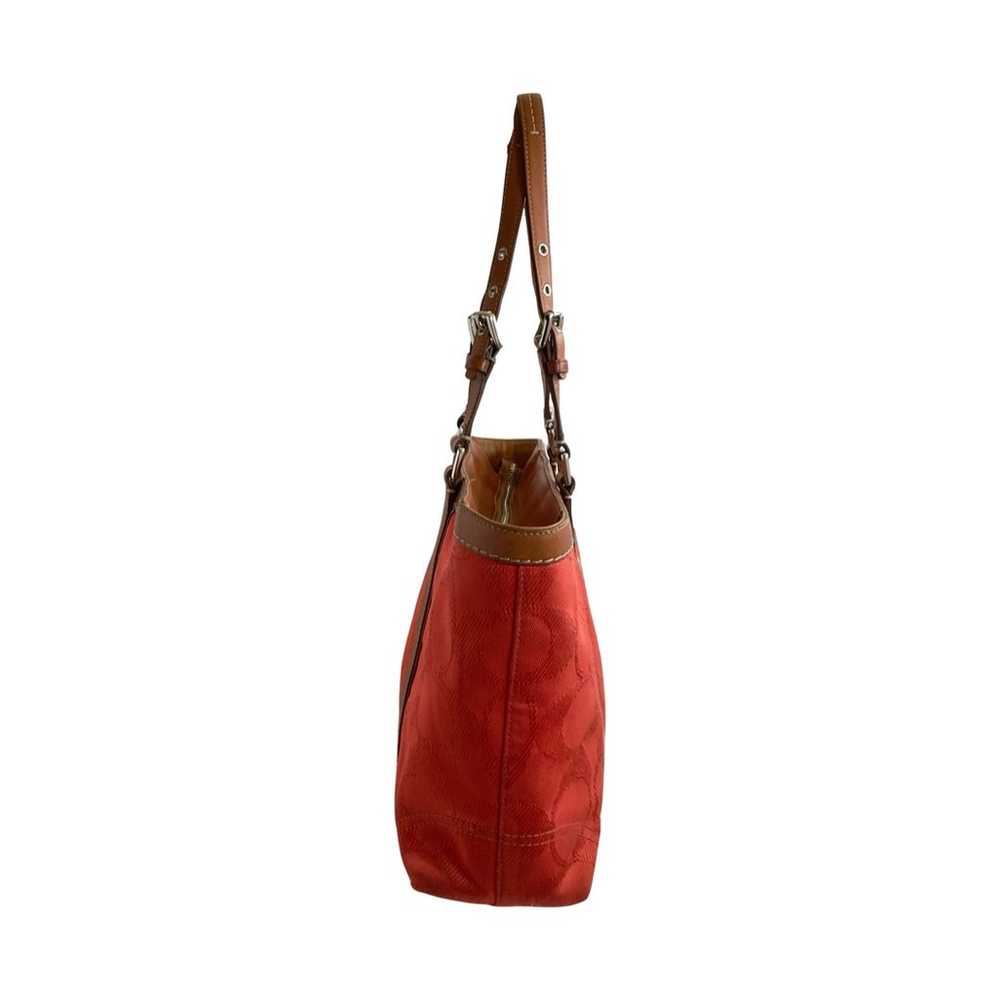 (H118) Coach Red Coral Strap Leather Large Handba… - image 4