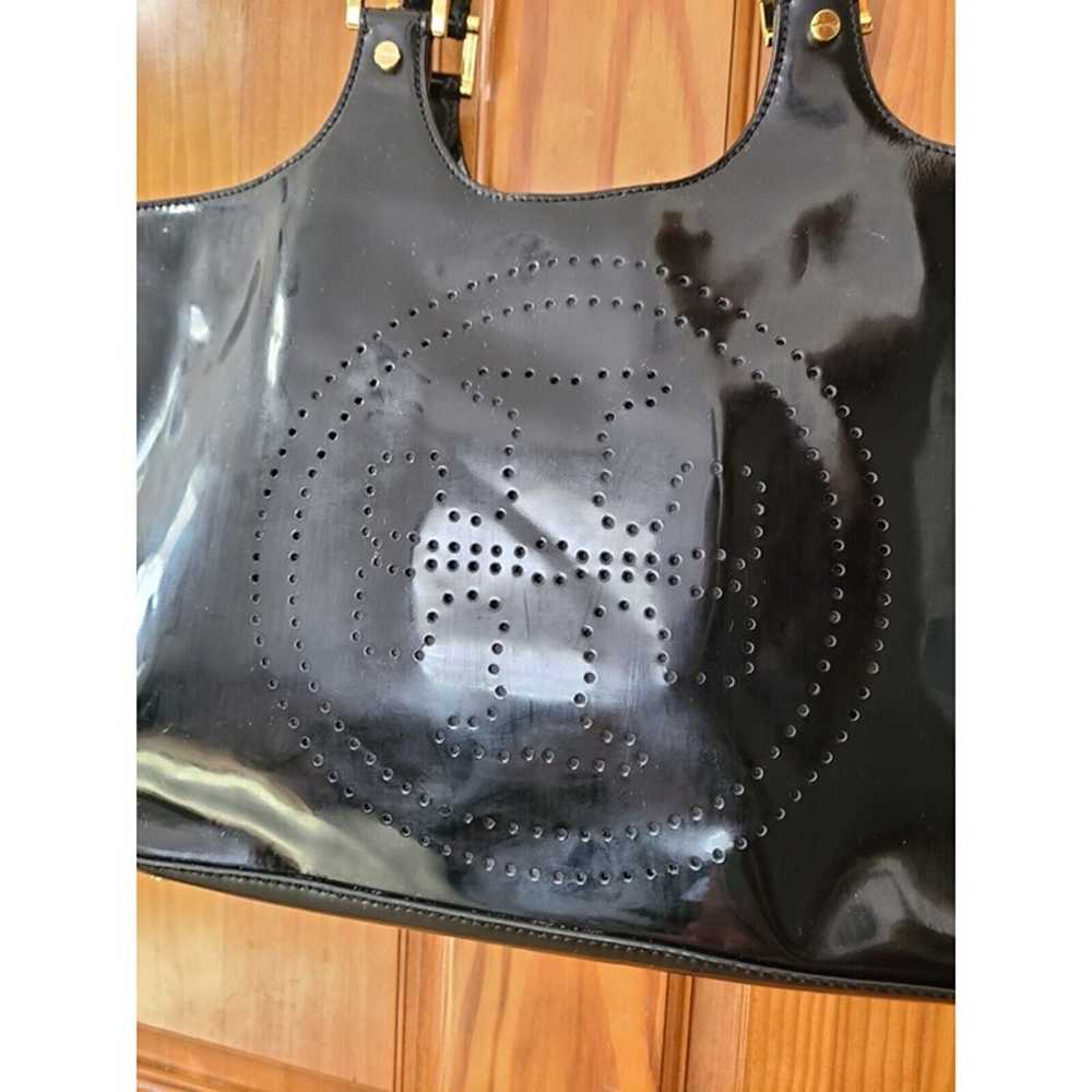 Tory Burch Bombe Tote Black Patent Leather Perfor… - image 2