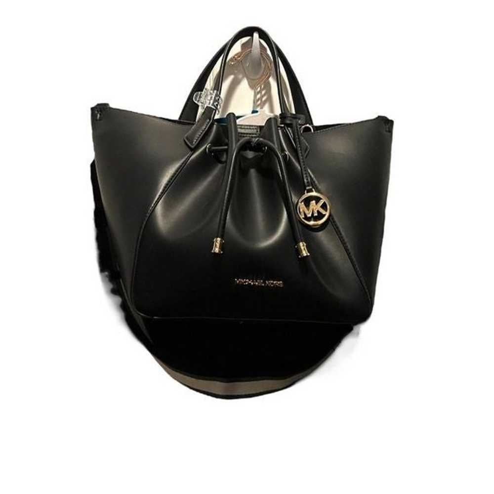 Michael Kors Phoebe Large Leather Bucket Bag - image 5