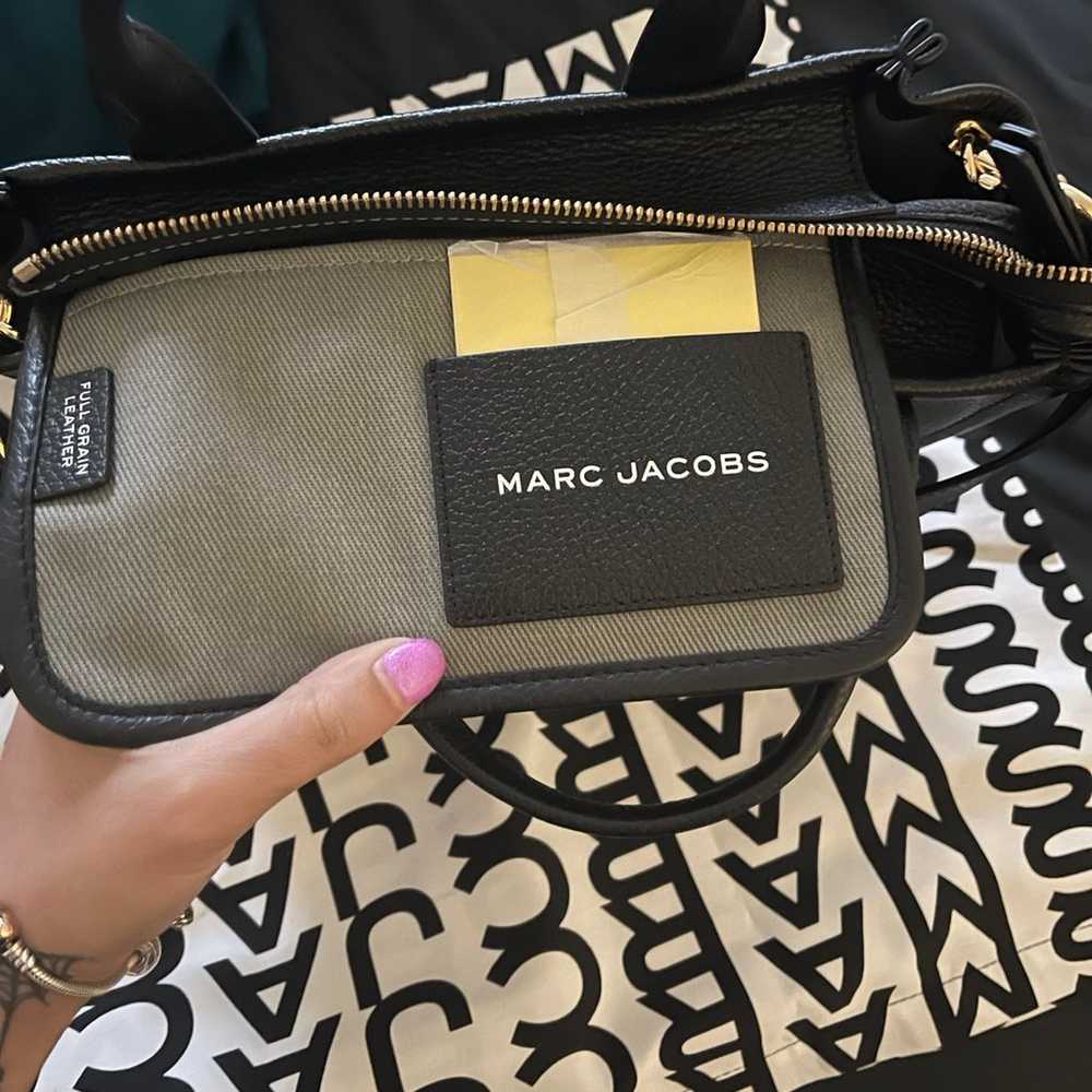 Marc Jacobs The Tote Bag Small - image 10
