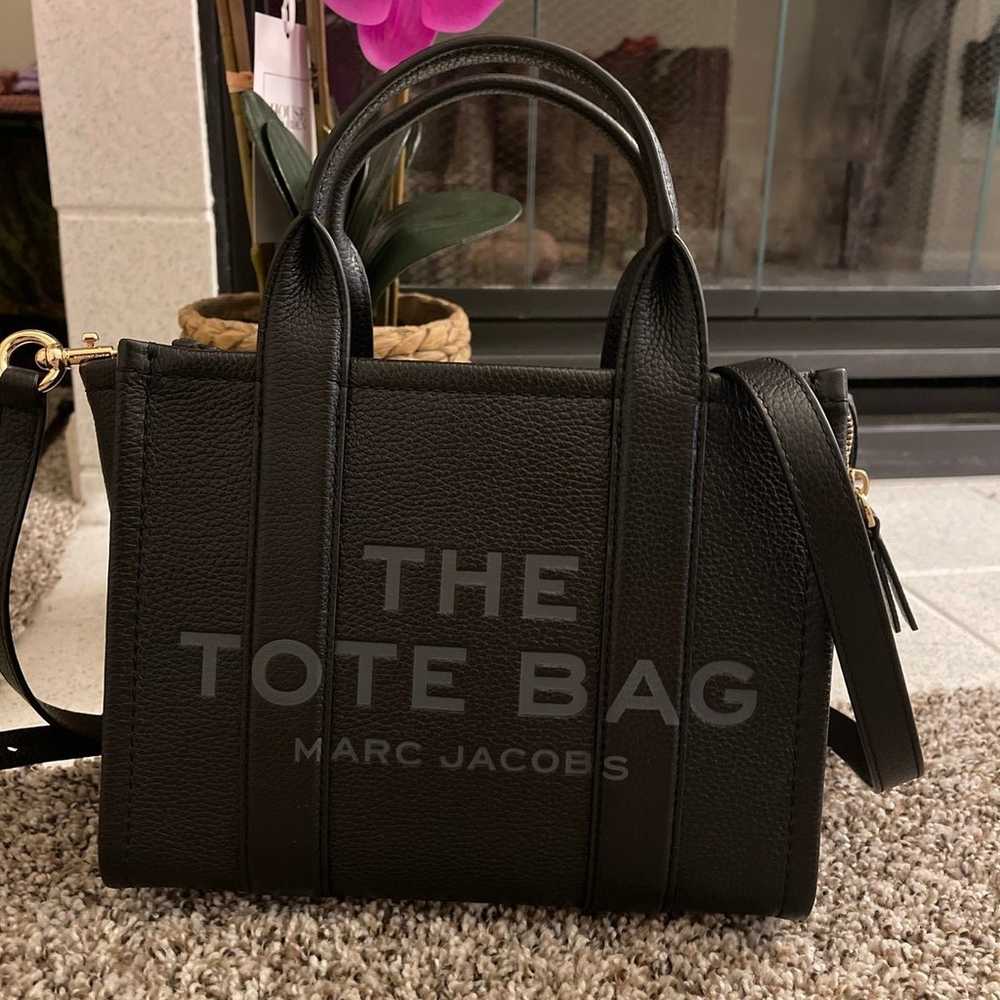Marc Jacobs The Tote Bag Small - image 1