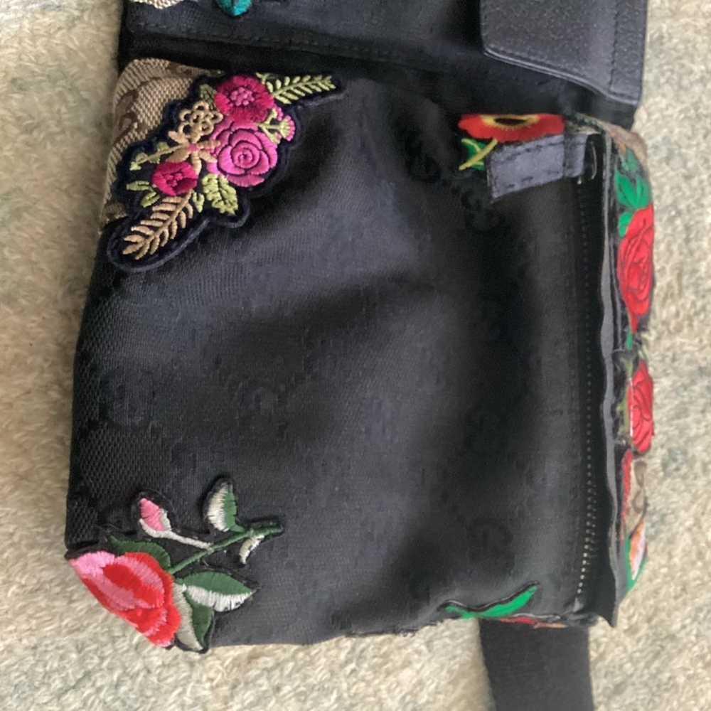 Gucci waist bag - image 9